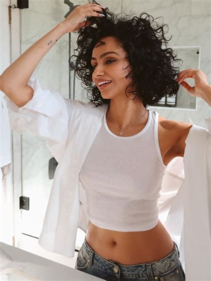 Nazanin Mandi in an Instagram selfie as seen in November 2018