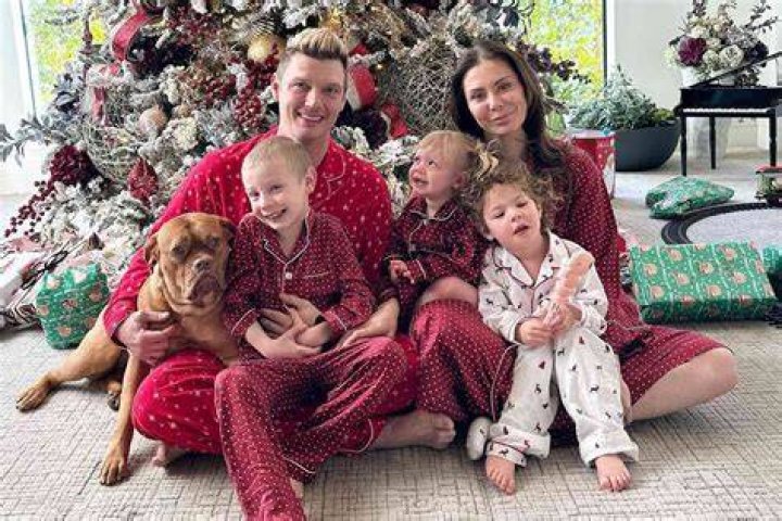 Nick Carter with his family in October 2018