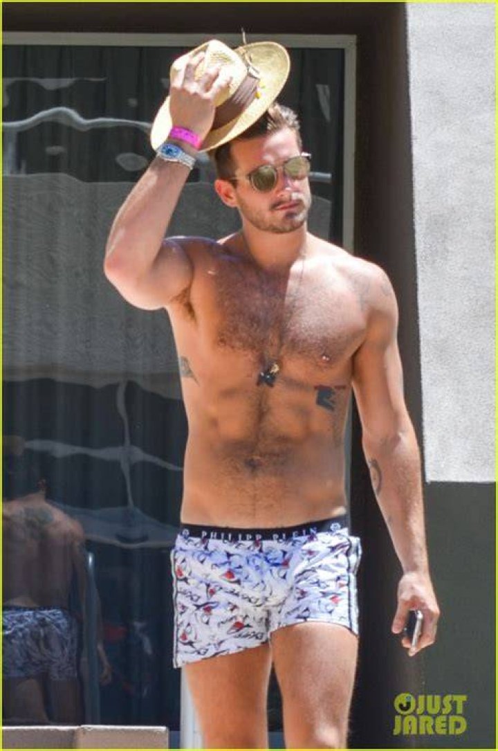 Nico Tortorella shirtless body