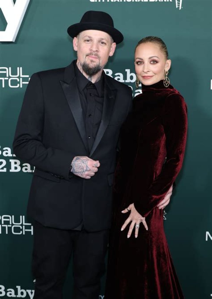 Nicole Richie, Joel Madden and kids