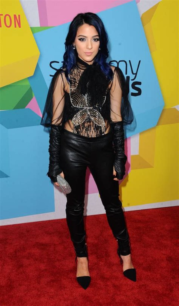 Niki Demartino at the 2017 Nickelodeon's Kids' Choice Awards