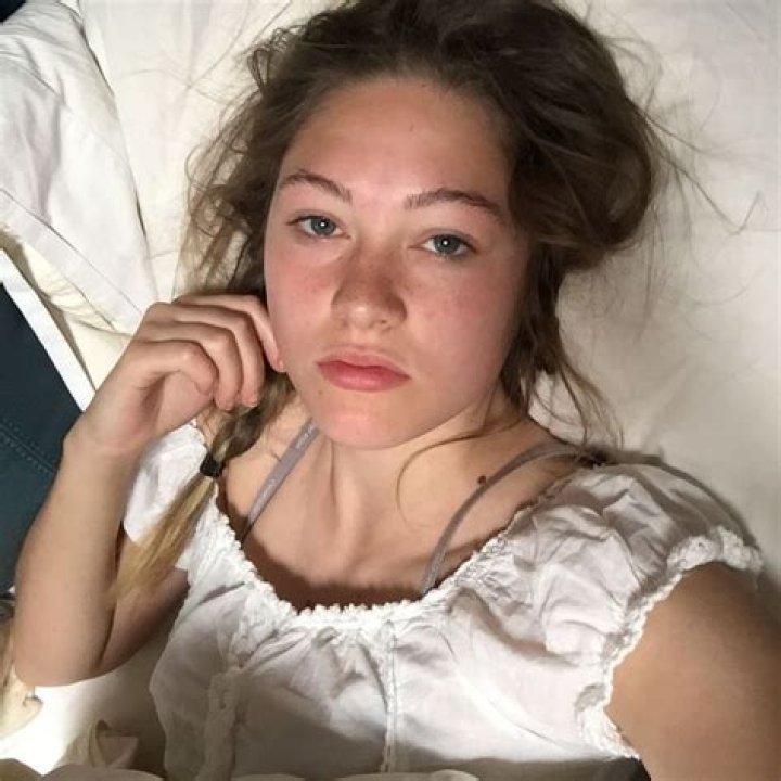 Olivia Scriven in an Instagram selfie in October 2013