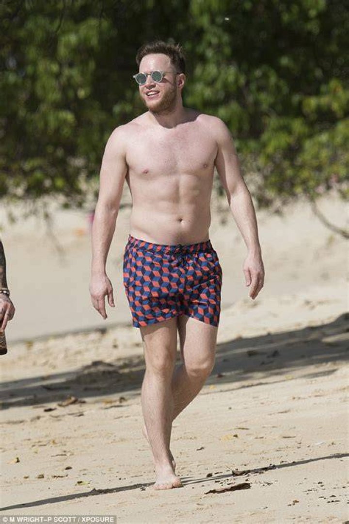 Olly Murs shirtless body