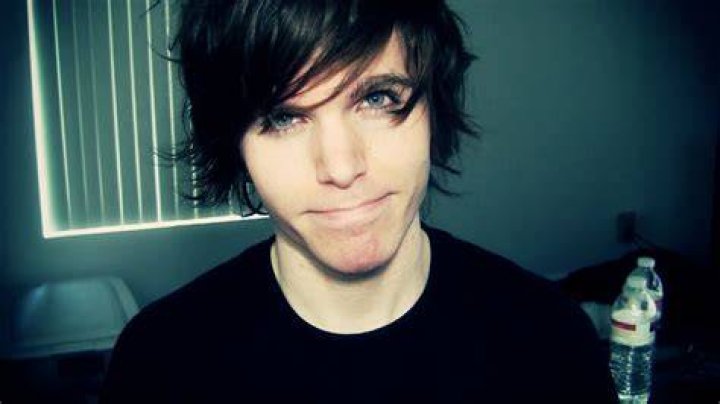 Onision in a selfie as seen in April 2018