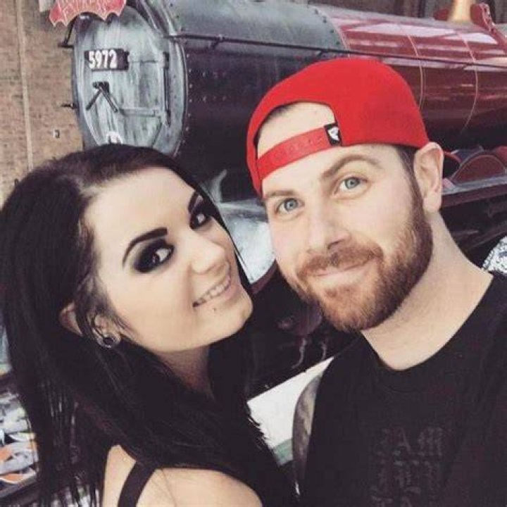 Paige with her guitarist boyfriend Kevin Skaff, best known for &lsquo;A Day to Remember&rsquo;