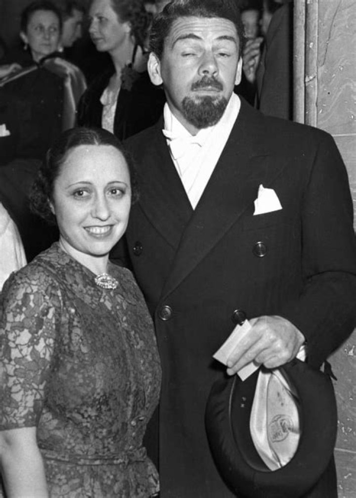Paul Muni and his wife Bella at the 10th Academy Awards
