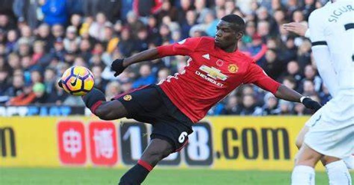 Paul Pogba with the ball during a match between Juventus FC and FC Internazionale Milano on February 28, 2016 in Turin, Italy