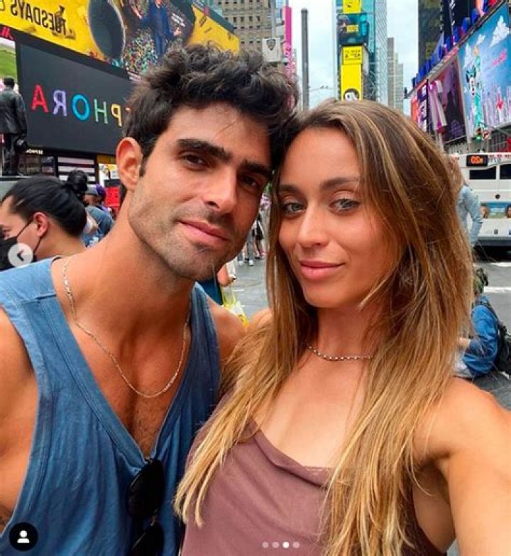 Paula Badosa and Juan Betancourt, as seen in March 2022