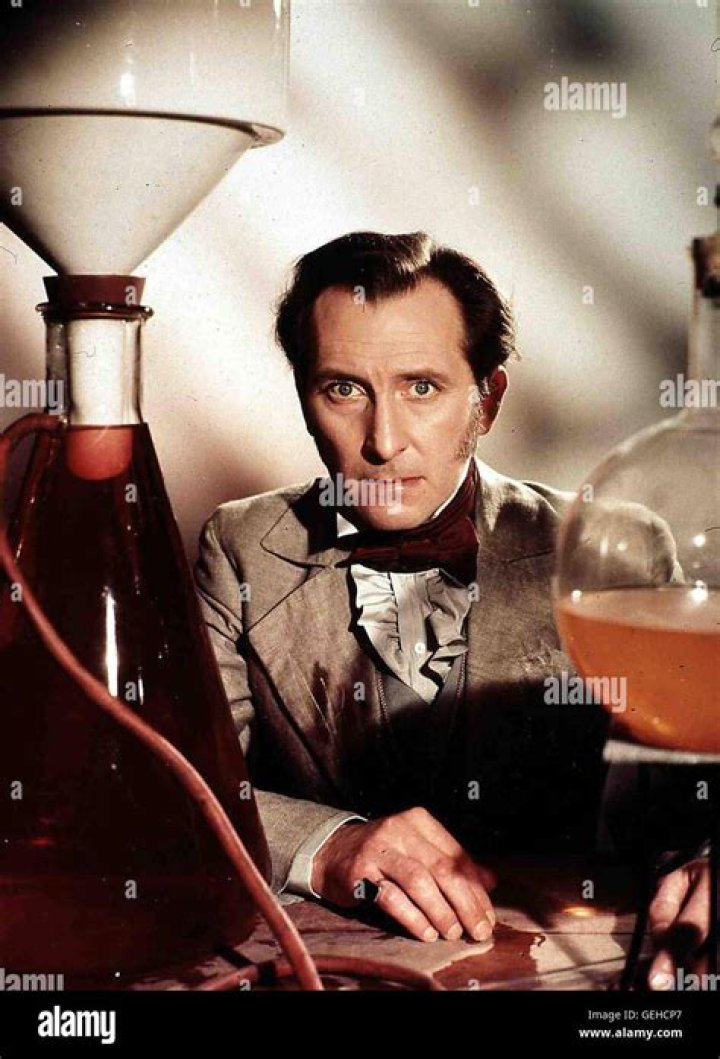 Peter Cushing as Victor Frankenstein in 'The Revenge of Frankenstein' (1958)
