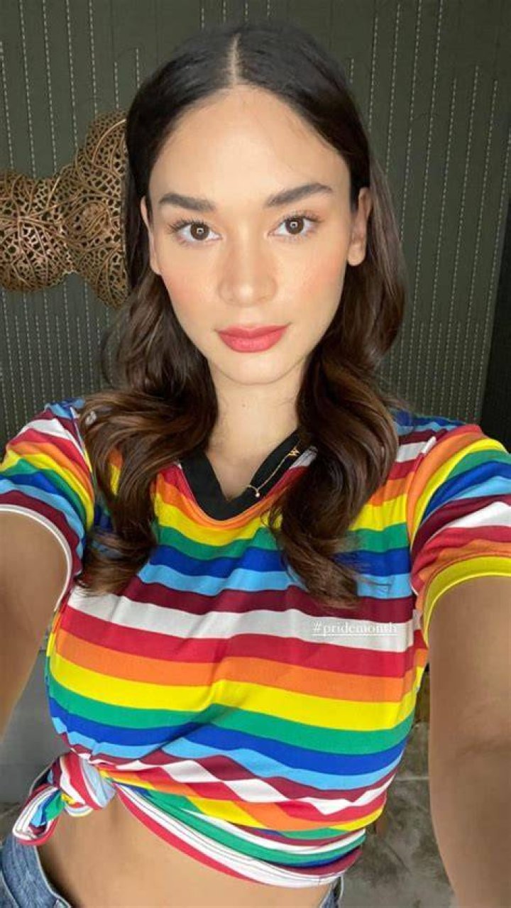 Pia Wurtzbach in a selfie during her photoshoot in Los Angeles in August 2018