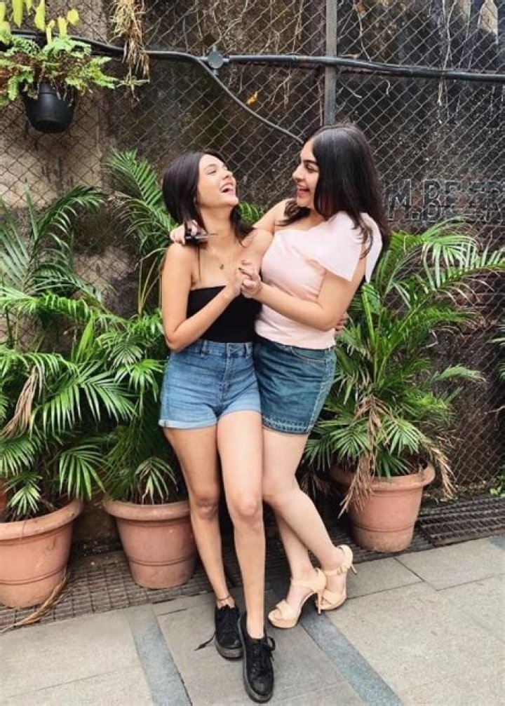 Pranali Rathod (Left) and Anushka Mehta in October 2019