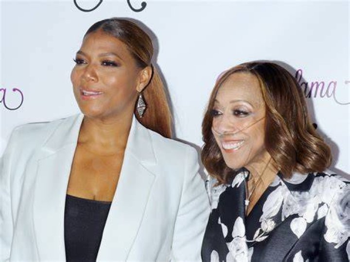 Queen Latifah with her mother, Rita Owens at VH1&rsquo;s Dear Mama event on May 3, 2016