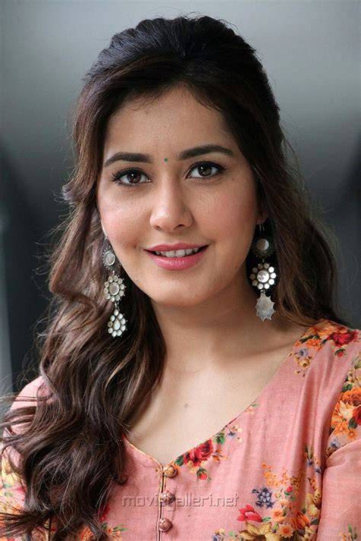Raashi Khanna at the Big C launch in September 2014