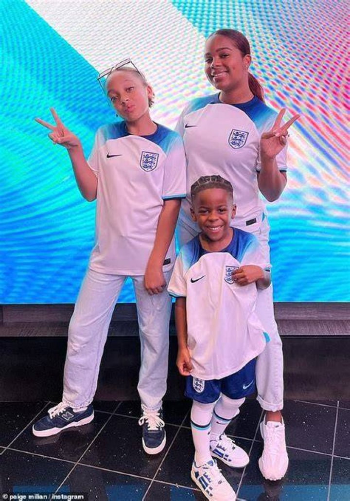 Raheem Sterling with Paige Milian posing in May 2018