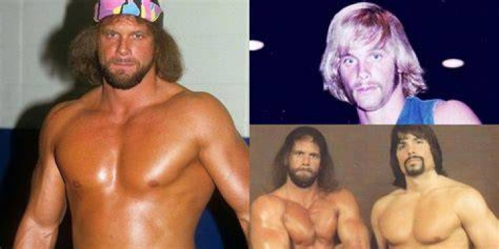Randy Savage (Right) facing of aginst former wrestler Roberto Soto in a match that was held in Macon, GA