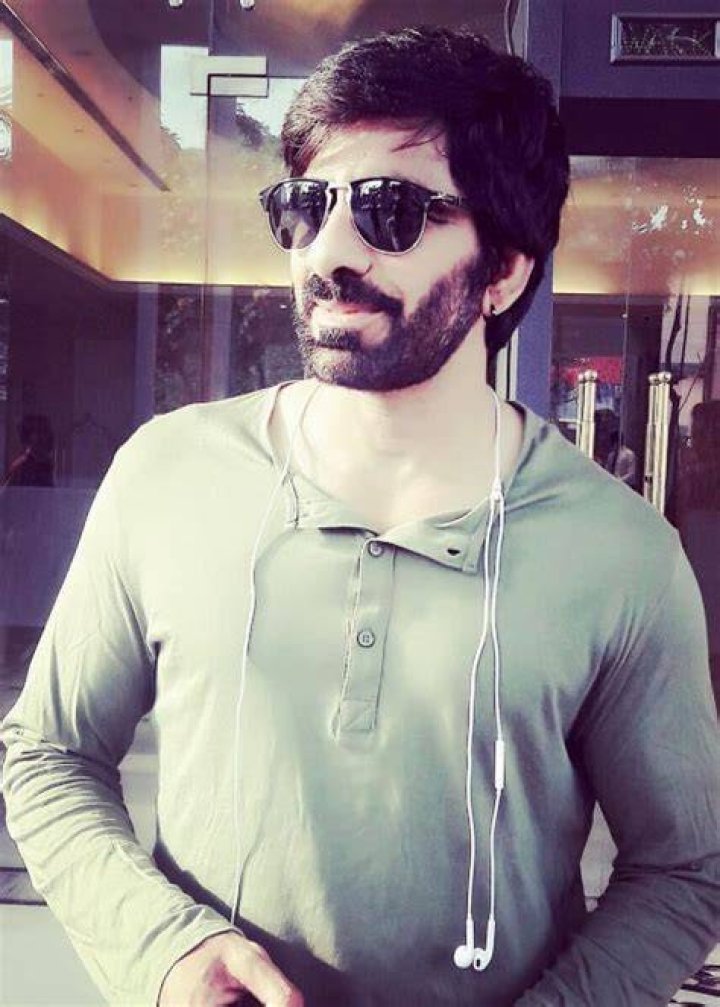 Ravi Teja in an Instagram selfie after voting in the 2019 Lok Sabha Elections