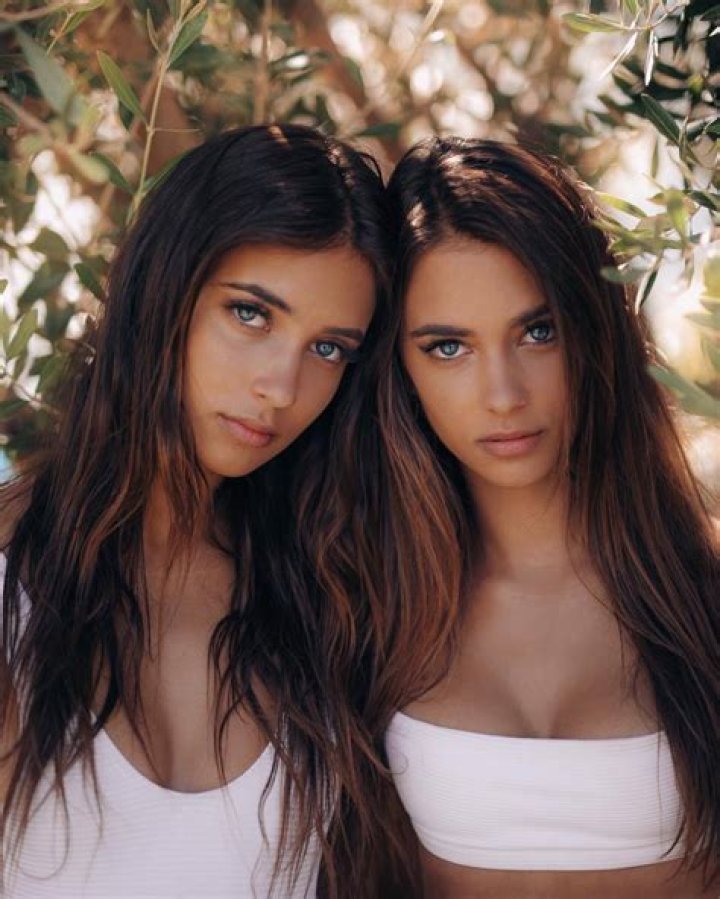 Renee Herbert (Right) and Elisha Herbert in a selfie in August 2018