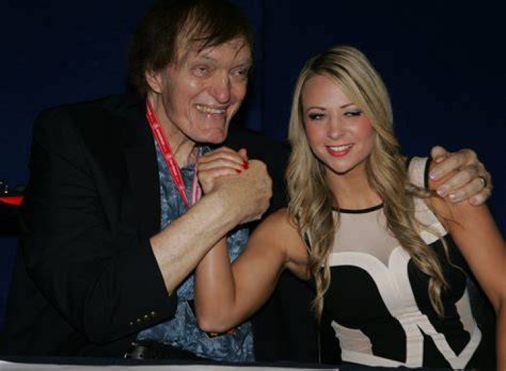 Richard Kiel With WWE Diva Emma at the Supanova Pop Culture in 2014