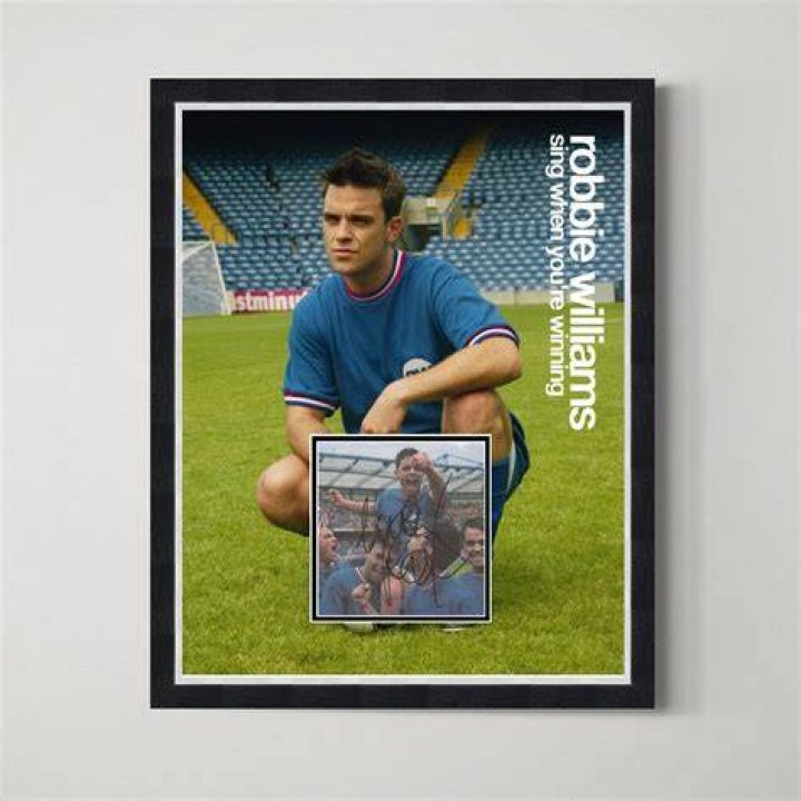 Robbie Williams body at display