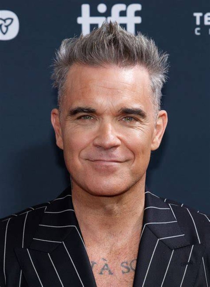 Robbie Williams was a part of the music group "Take That"