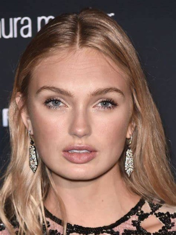 Romee Strijd height