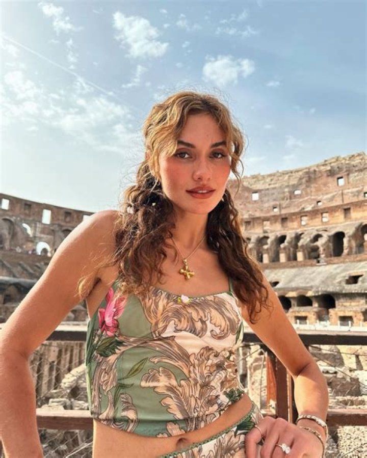 Ronni Hawk in an Instagram selfie as seen in February 2017