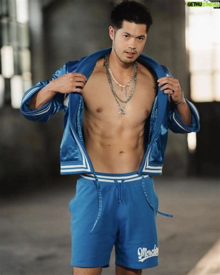 Ross Butler in an Instagram selfie as seen in May 2017
