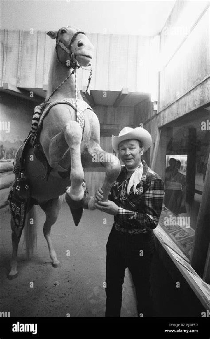 Roy Rogers as seen in the 1940 film The Carson City Kid