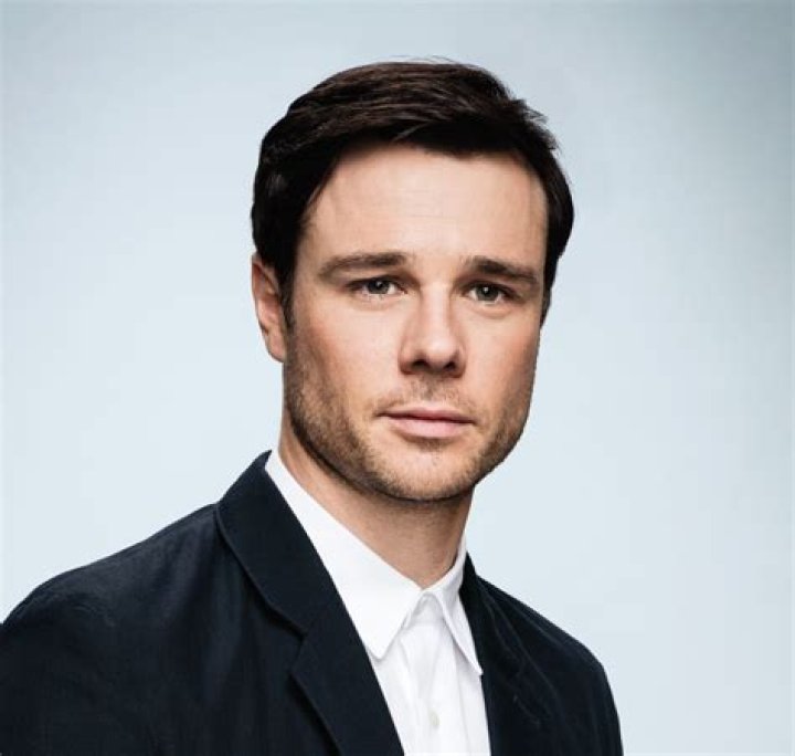 Rupert Evans as seen in a picture showing his support for the Bowel Cancer Awareness Month in a Tweet that was uploaded in April 2017