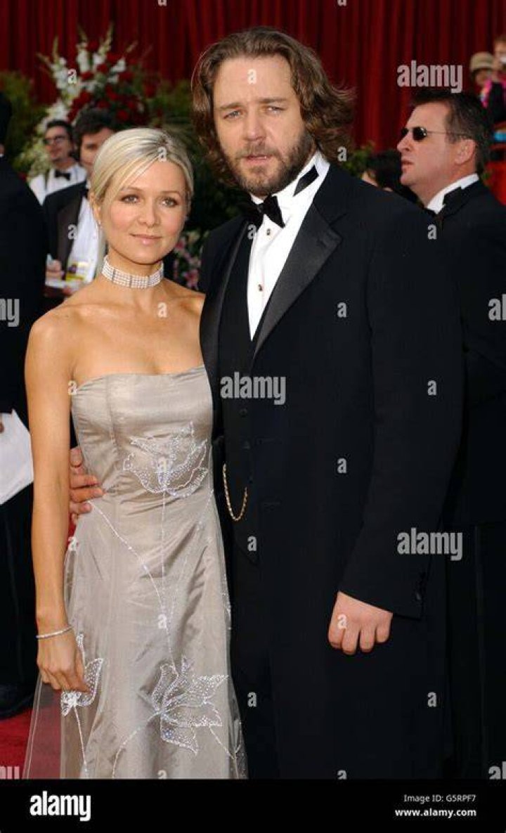 Russell Crowe and Danielle Spencer at the Master And Commander: The Far Side of the World premiere in November 2003