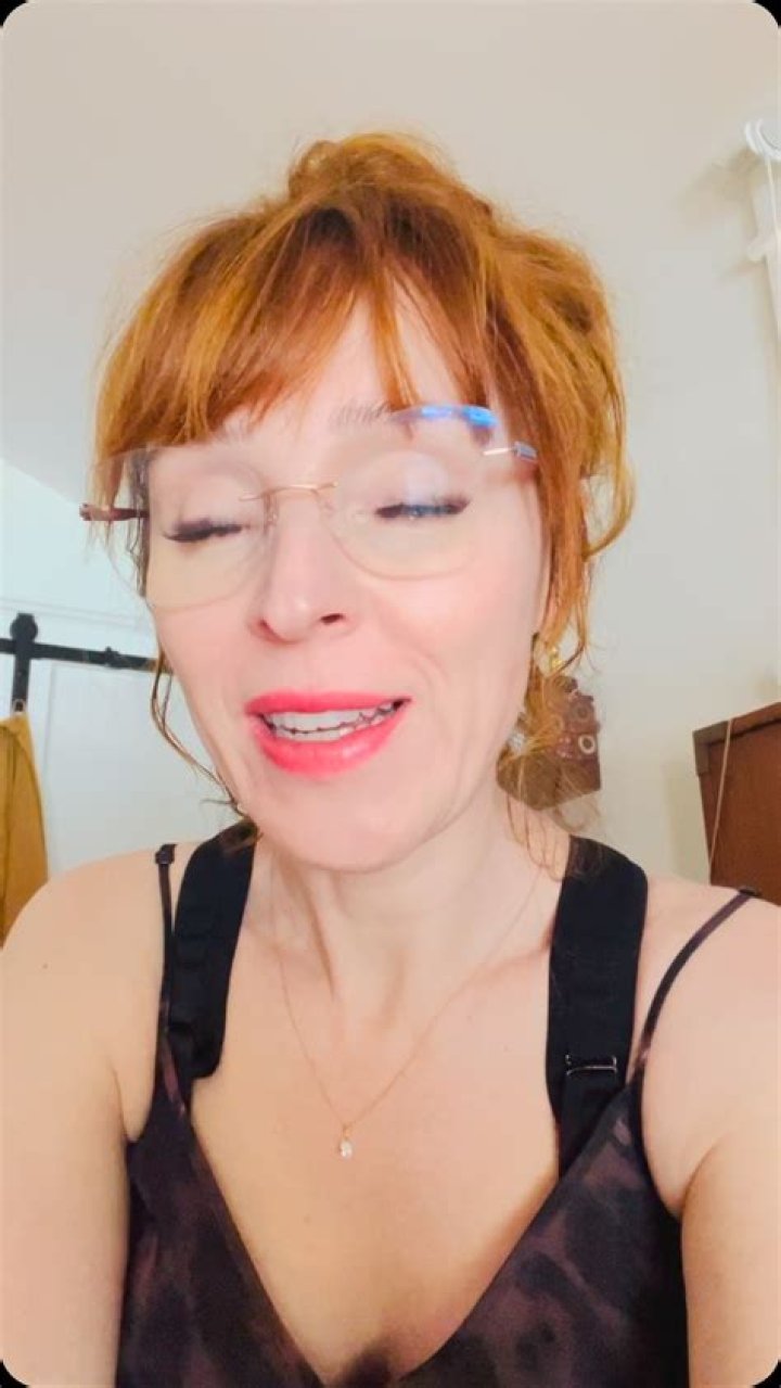 Ruth Connell in an Instagram selfie in May 2018
