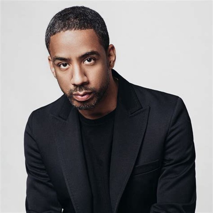 Ryan Leslie singing at the Manifesto in September 2014 in Toronto