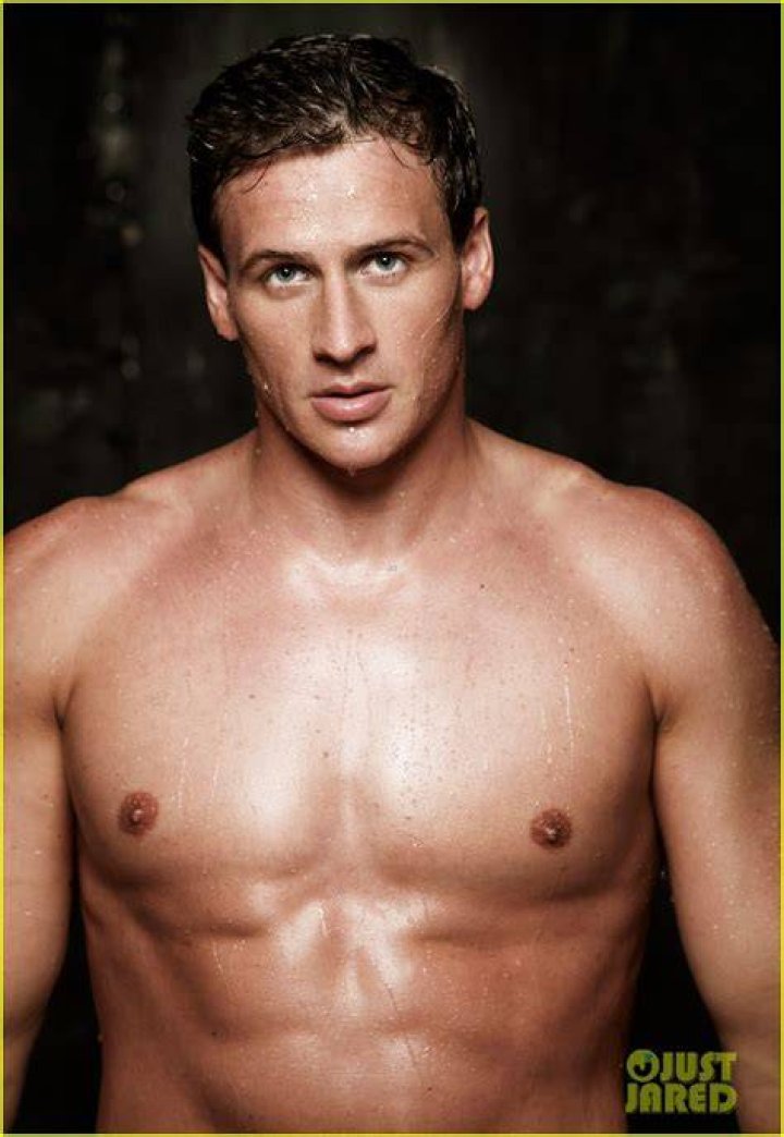 Ryan Lochte shirtless body