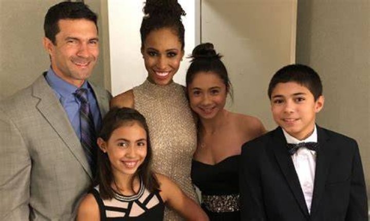 Sage Steele with her children as seen in November 2019
