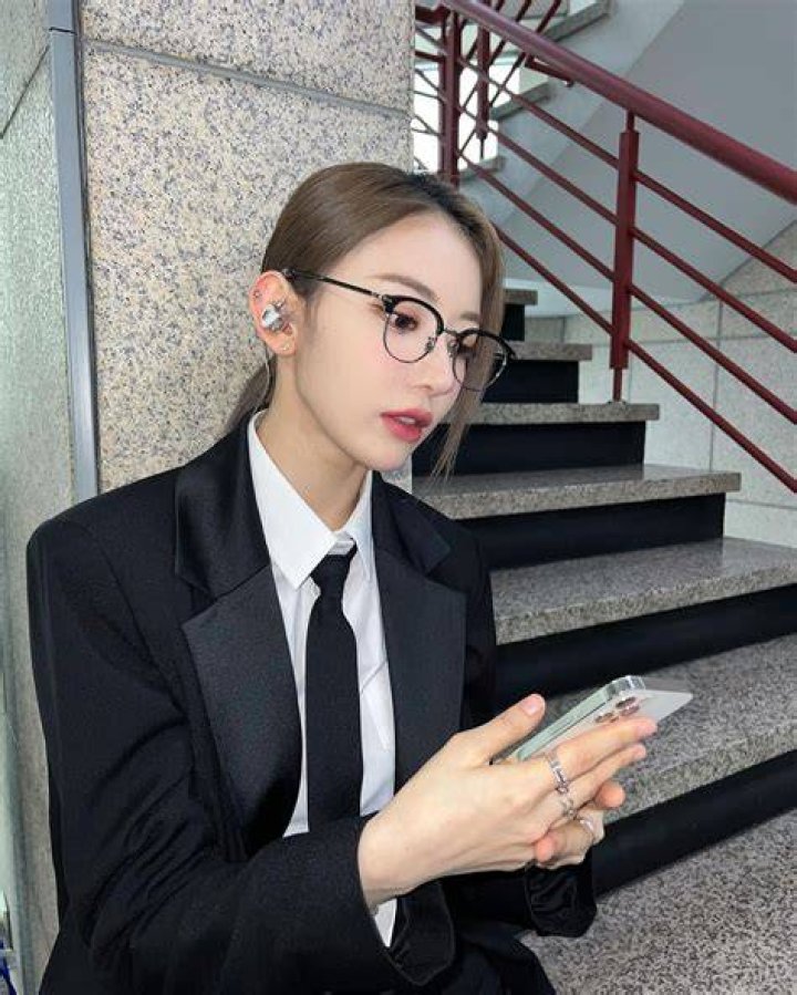 Sakura Miyawaki in an Instagram post in January 2017