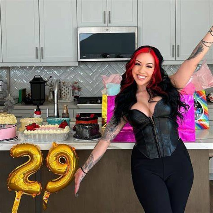 Salice Rose in an Instagram selfie as seen in July 2018