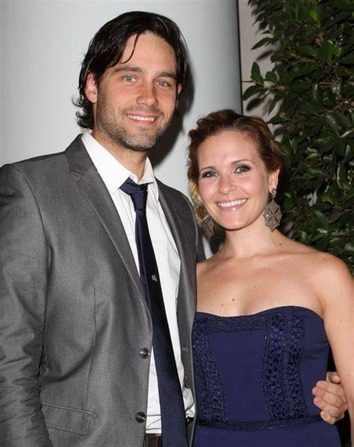 Sally Pressman and her husband in a good mood in May 2021 after having gone out together