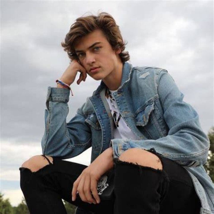 Sam Hurley in an Instagram selfie as seen in January 2019