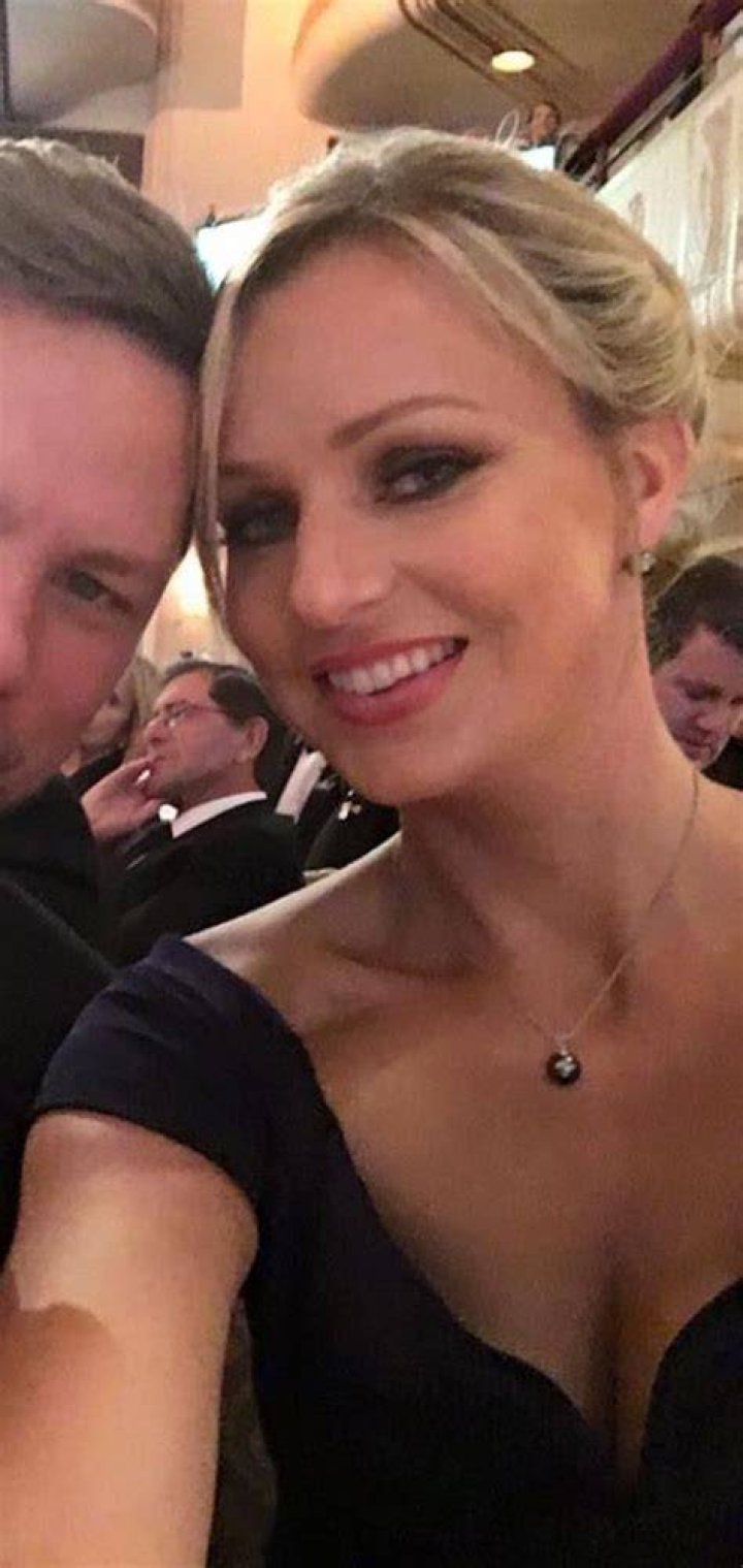Sandra Smith taking a selfie along with her dog in March 2020