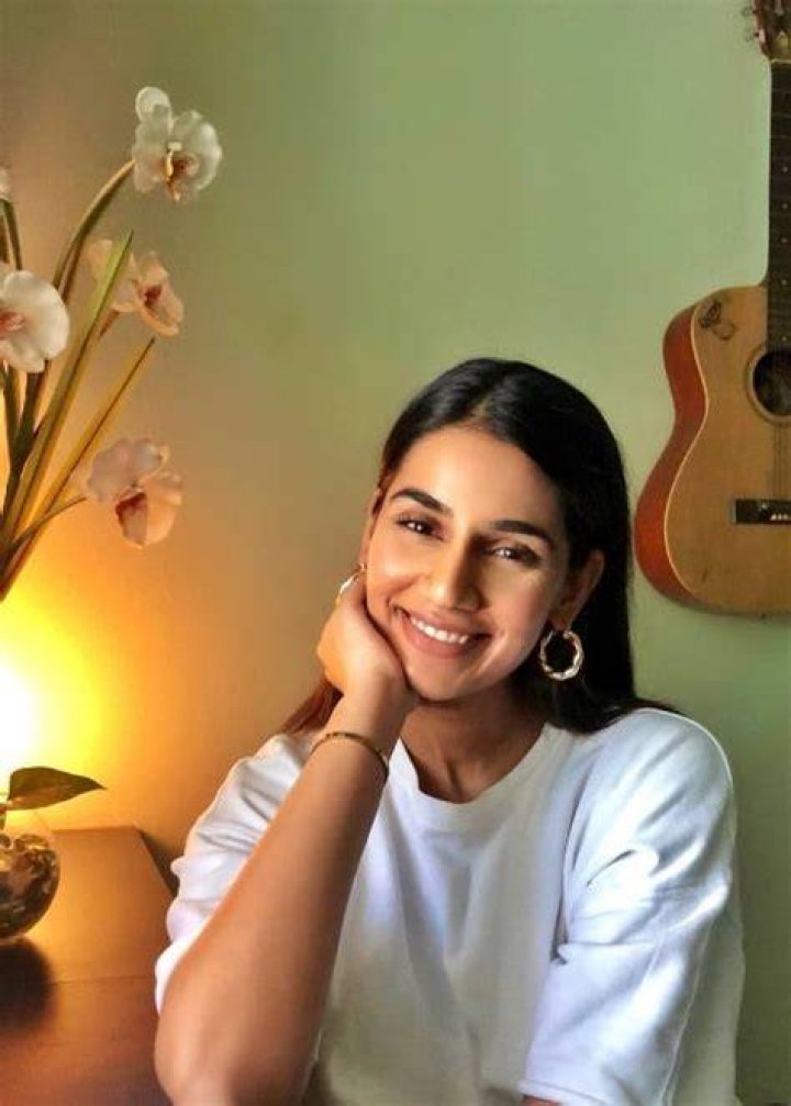 Sanjana Ganesan as seen while smiling for a picture in Pune, Maharashtra in April 2020
