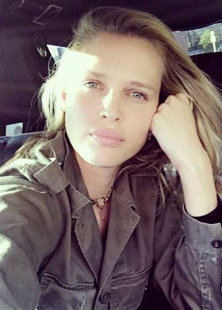 Sara Foster Taking a Selfie with Daughter Valentina in February 2014