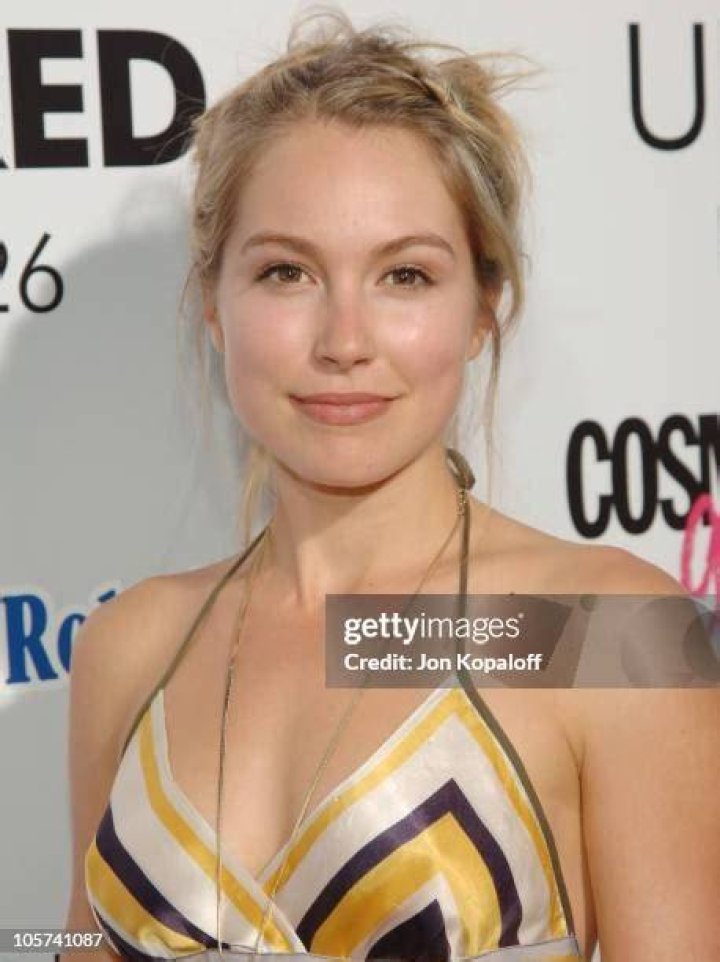 Sarah Carter at DirecTV's Rogue Premiere in March 2016