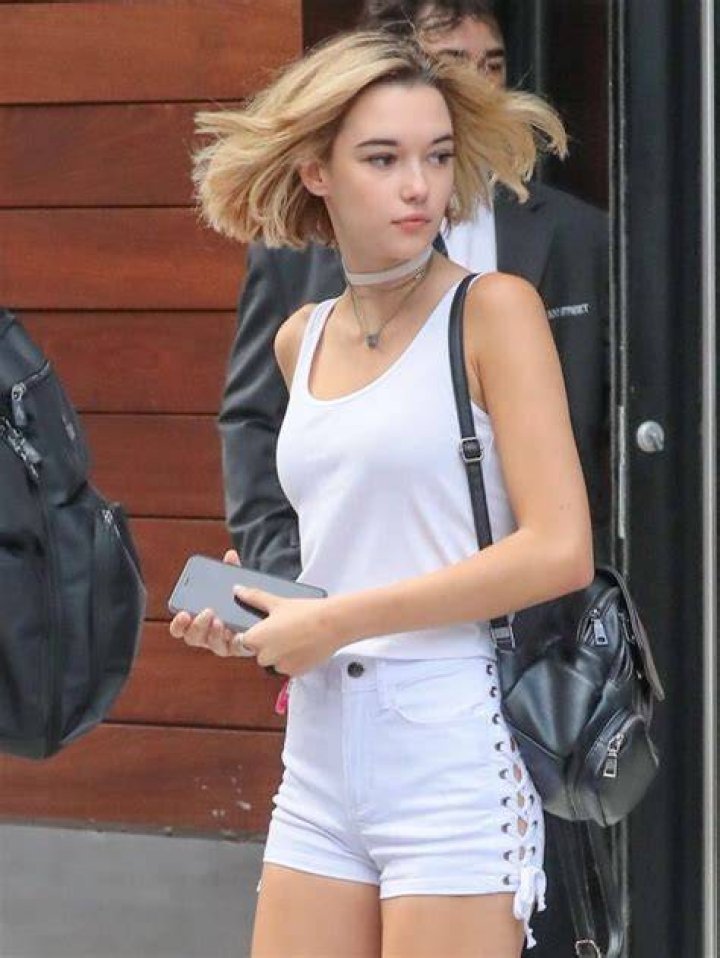 Sarah Snyder hot in black leather bikini