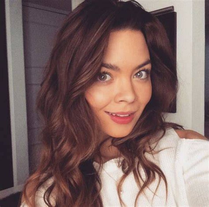 Scarlett Byrne in a selfie as seen in October 2014