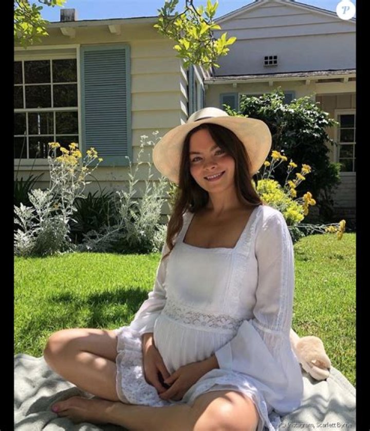 Scarlett Byrne in an Instagram selfie as seen in March 2017