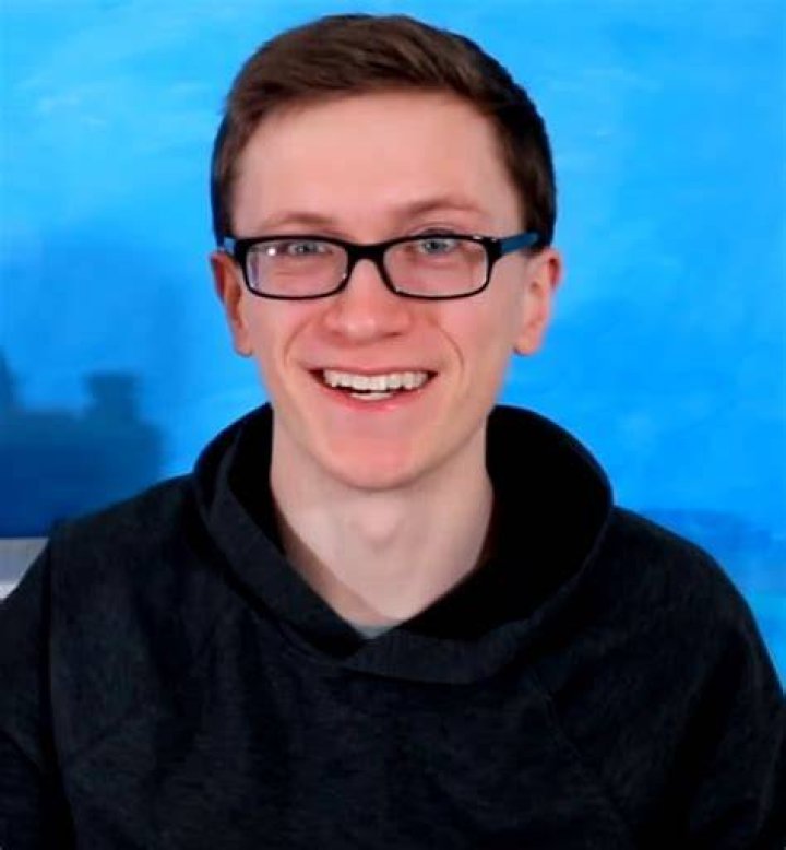 Scott The Woz as seen in a selfie that was taken in February 2019