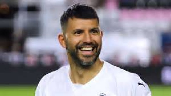 Sergio Agüero peels off after scoring a goal at Manchester City home game