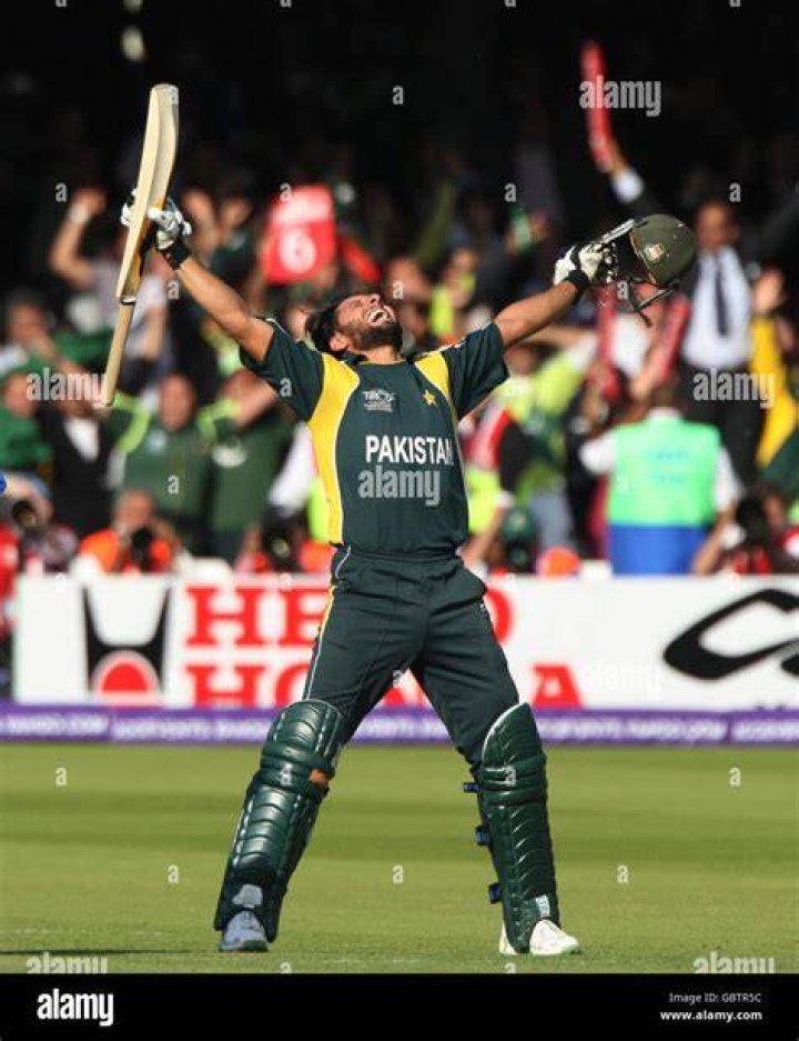Shahid Afridi after winning the Pakistan Super League in March 2017