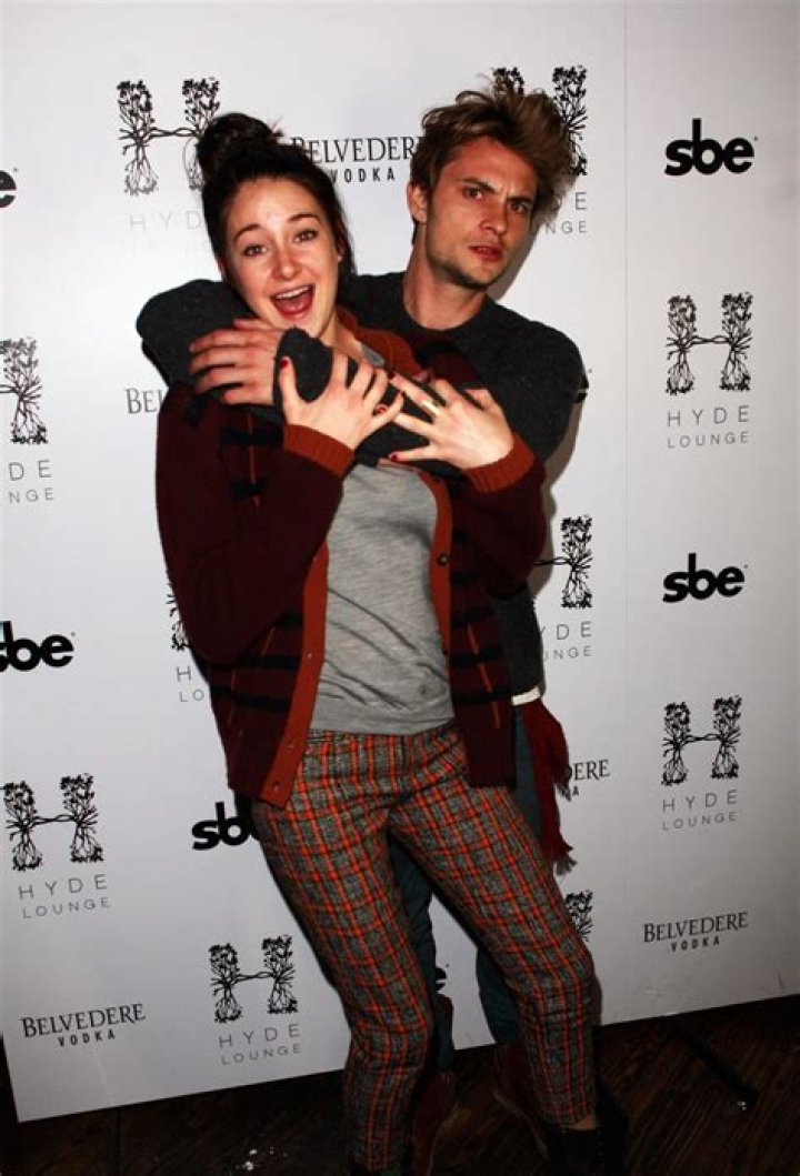 Shailene Woodley and Shiloh Fernandez