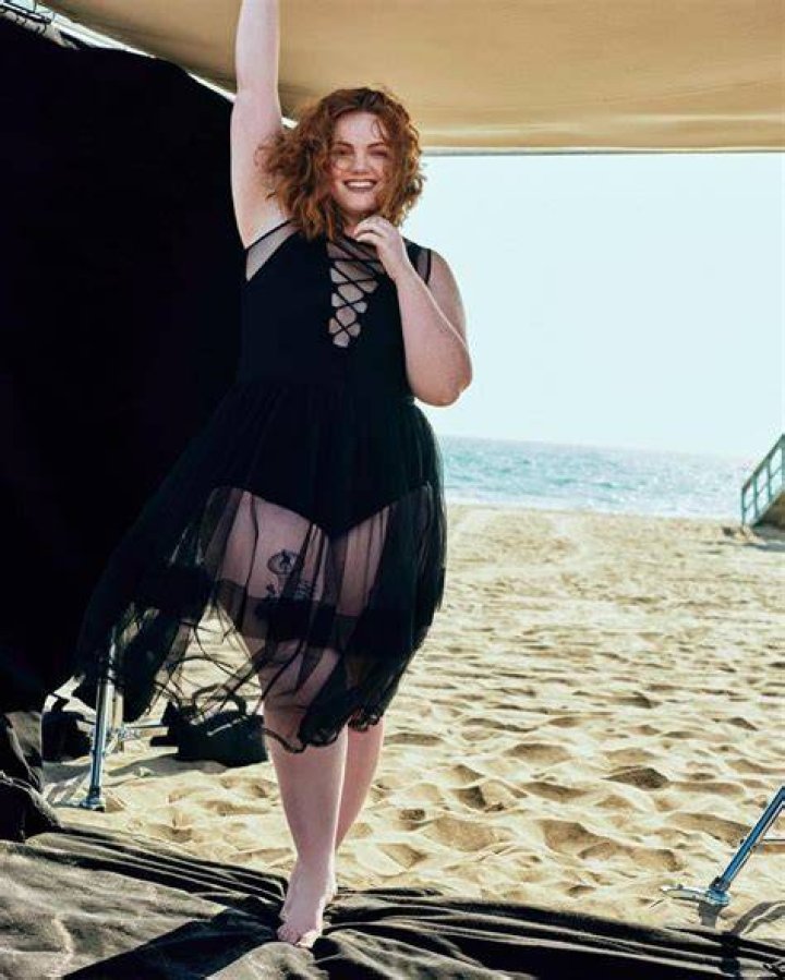 Shannon Purser in an Instagram selfie as seen in May 2018